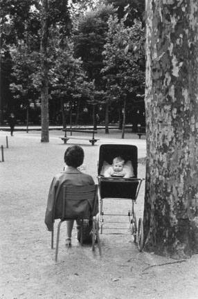 Nanny and Child, Jardin du Luxembourg, Paris