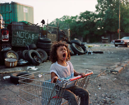 Girl in a Shopping Cart, Chicago