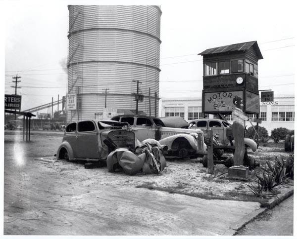 [Auto Graveyard, at Tampa]