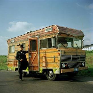 Abe's Traveling Log Cabin