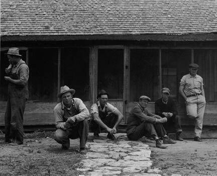 Texas Tenant Farmers Displaced by Power Farming / Displaced Tenant Farmers Goodlet, Hardeman Co., Texas