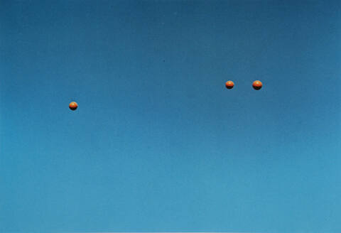 Throwing Three Balls in the Air to Get a Straight Line (Best of Thirty-Six Attempts) (detail)