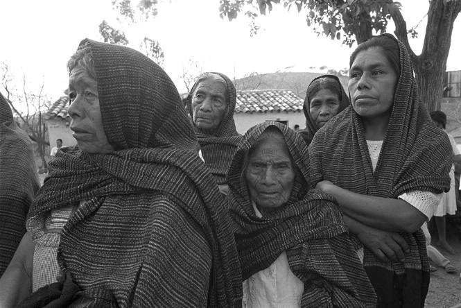 Mujeres con Rebozo, Oaxaca, Mexico, from the "Women of Clay" series