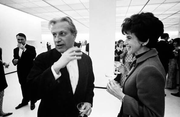 At a gallery showing of my Chicago pictures, Florence found time to chat about his new book with our prolific friend, Studs Terkel.