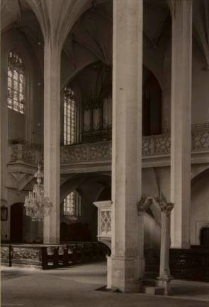 Lounsky Church Interior