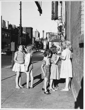 Girls, Near North, Clark & Ohio